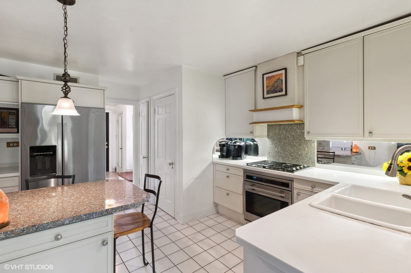 6153 N Leader Avenue