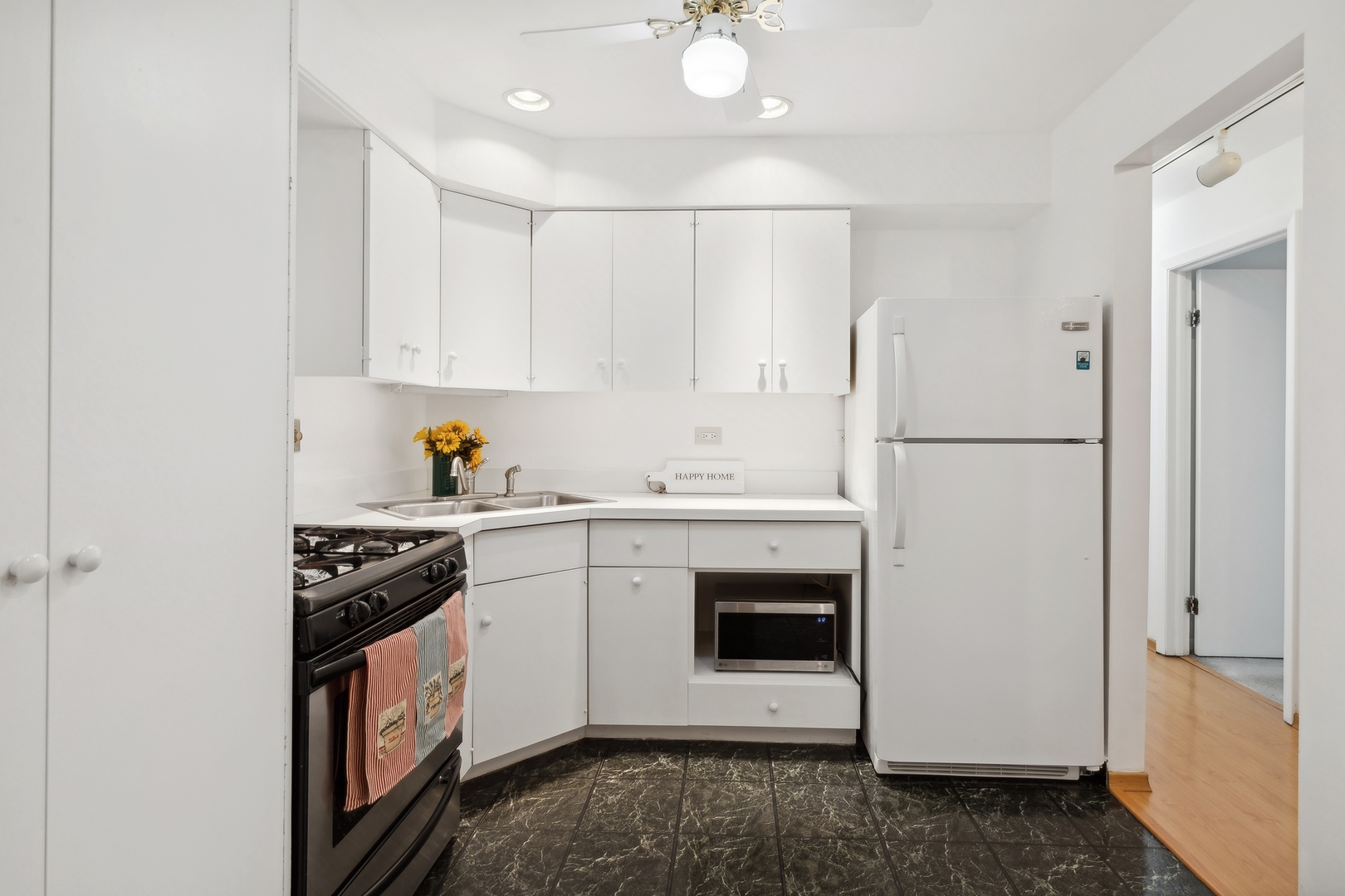 2050 Valencia Drive Unit: 206C