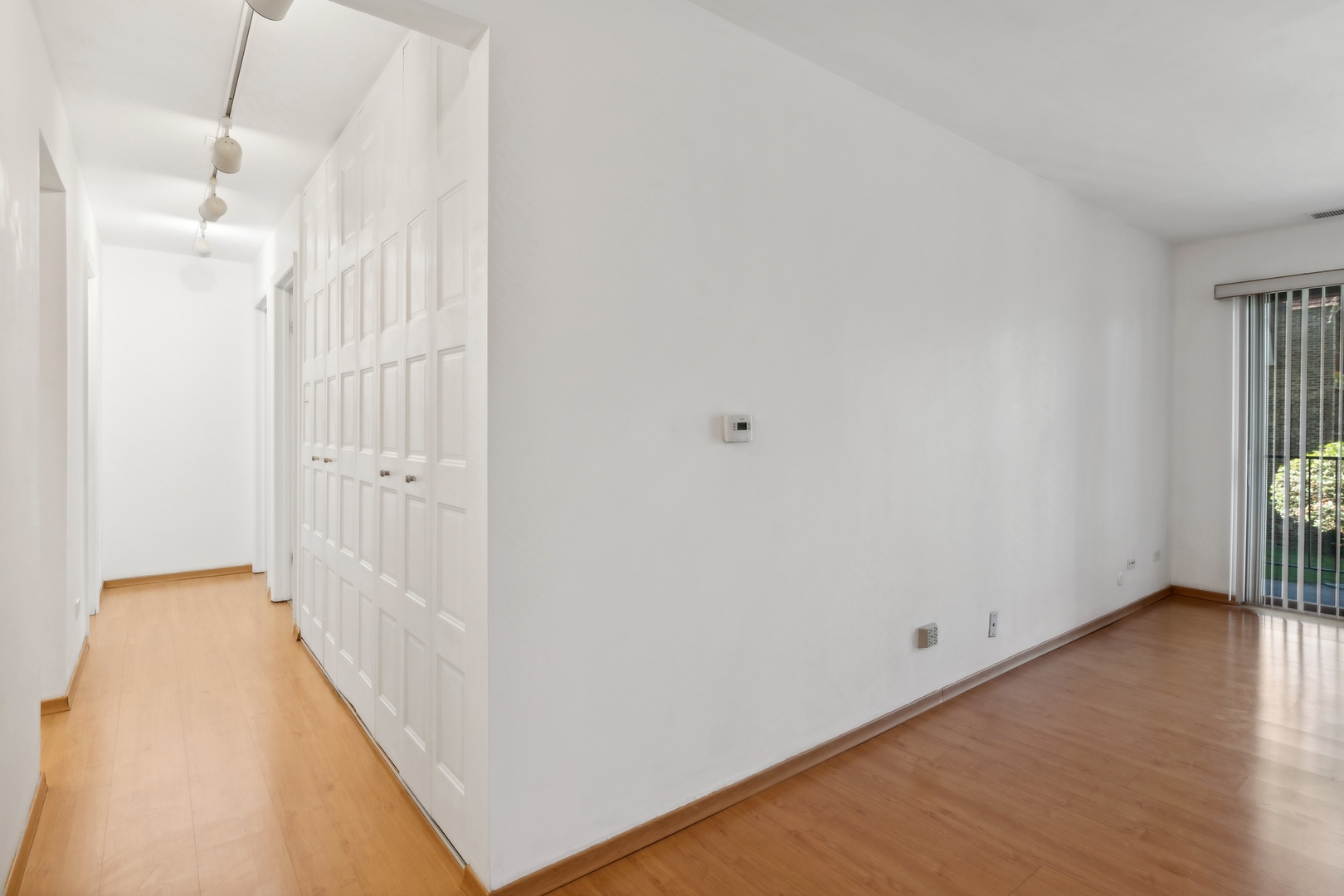 2050 Valencia Drive Unit: 206C