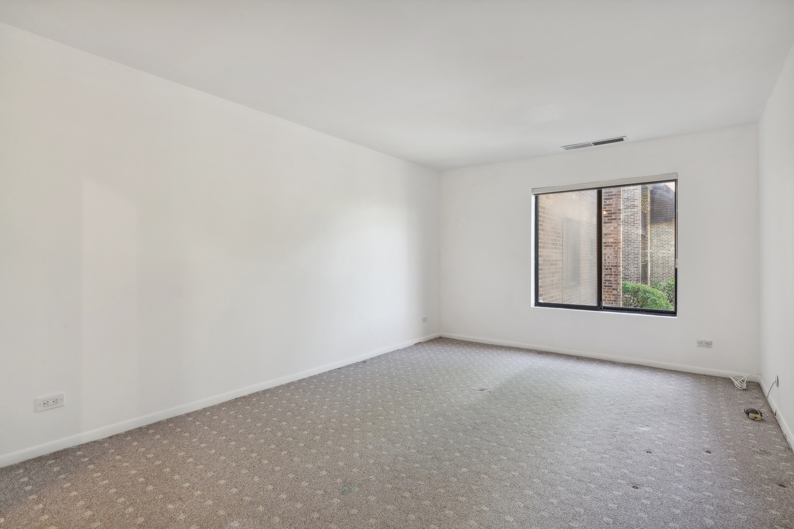 2050 Valencia Drive Unit: 206C