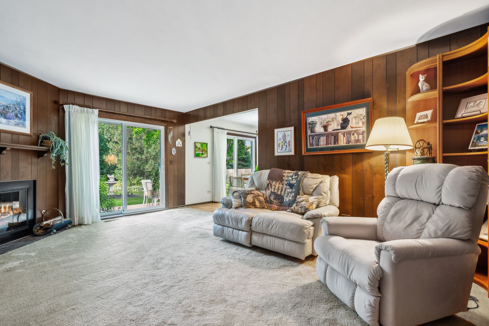 3245 Lakeside Avenue