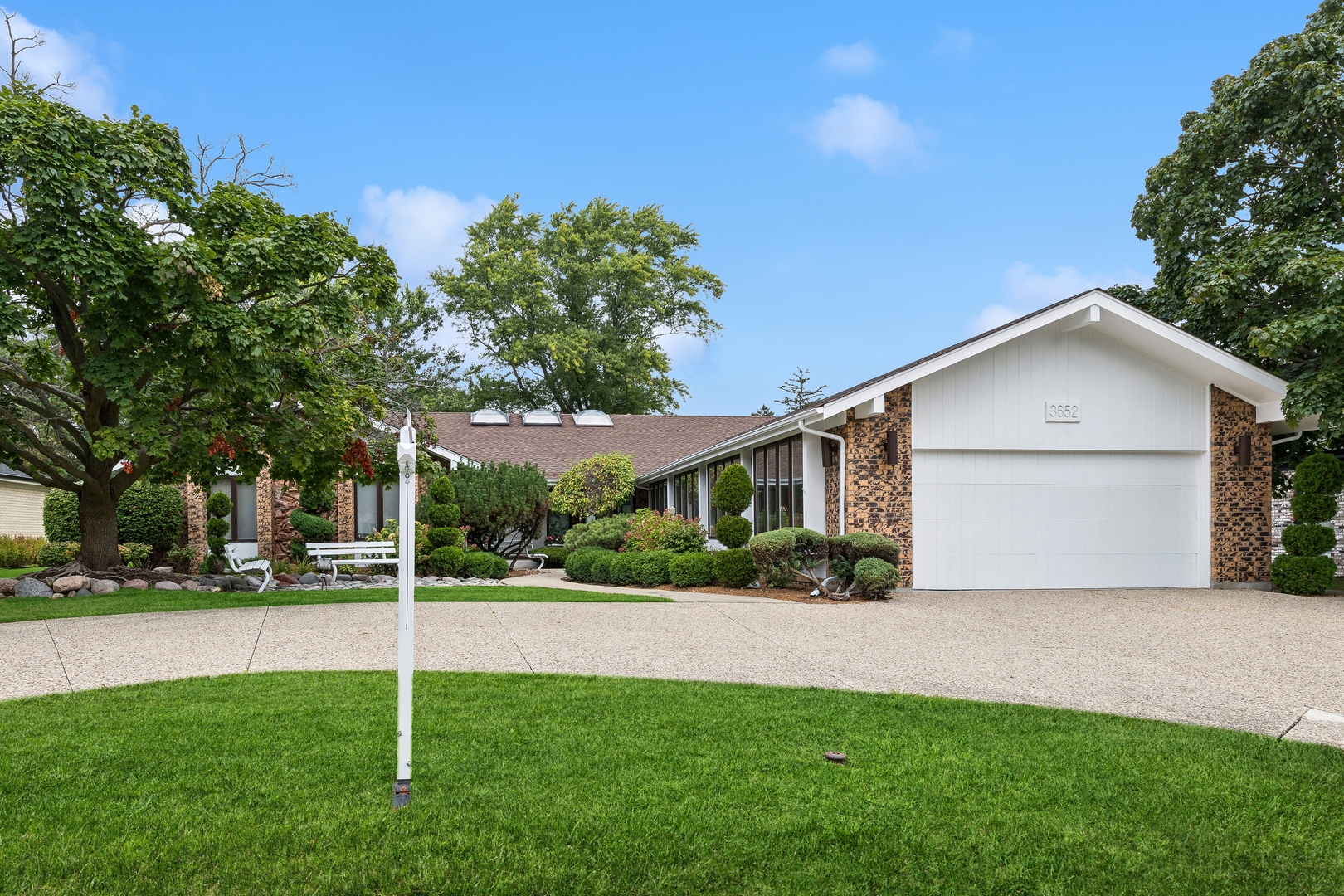 3652 Palm Canyon Drive