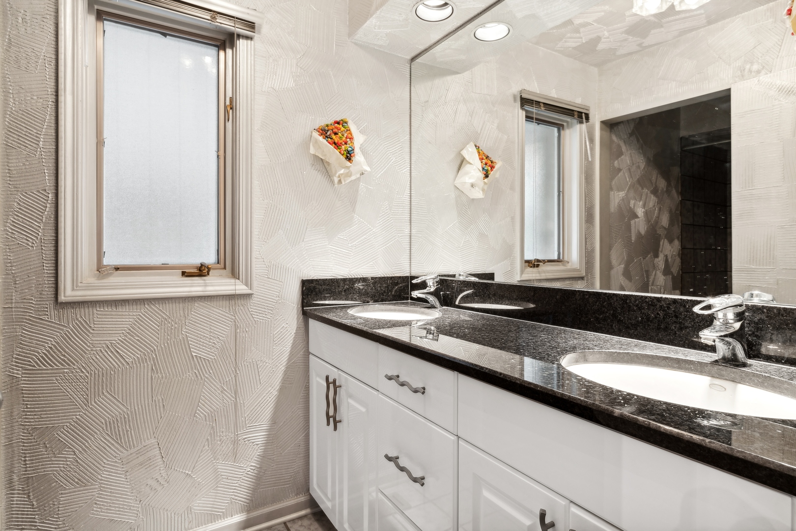 3652 Palm Canyon Drive