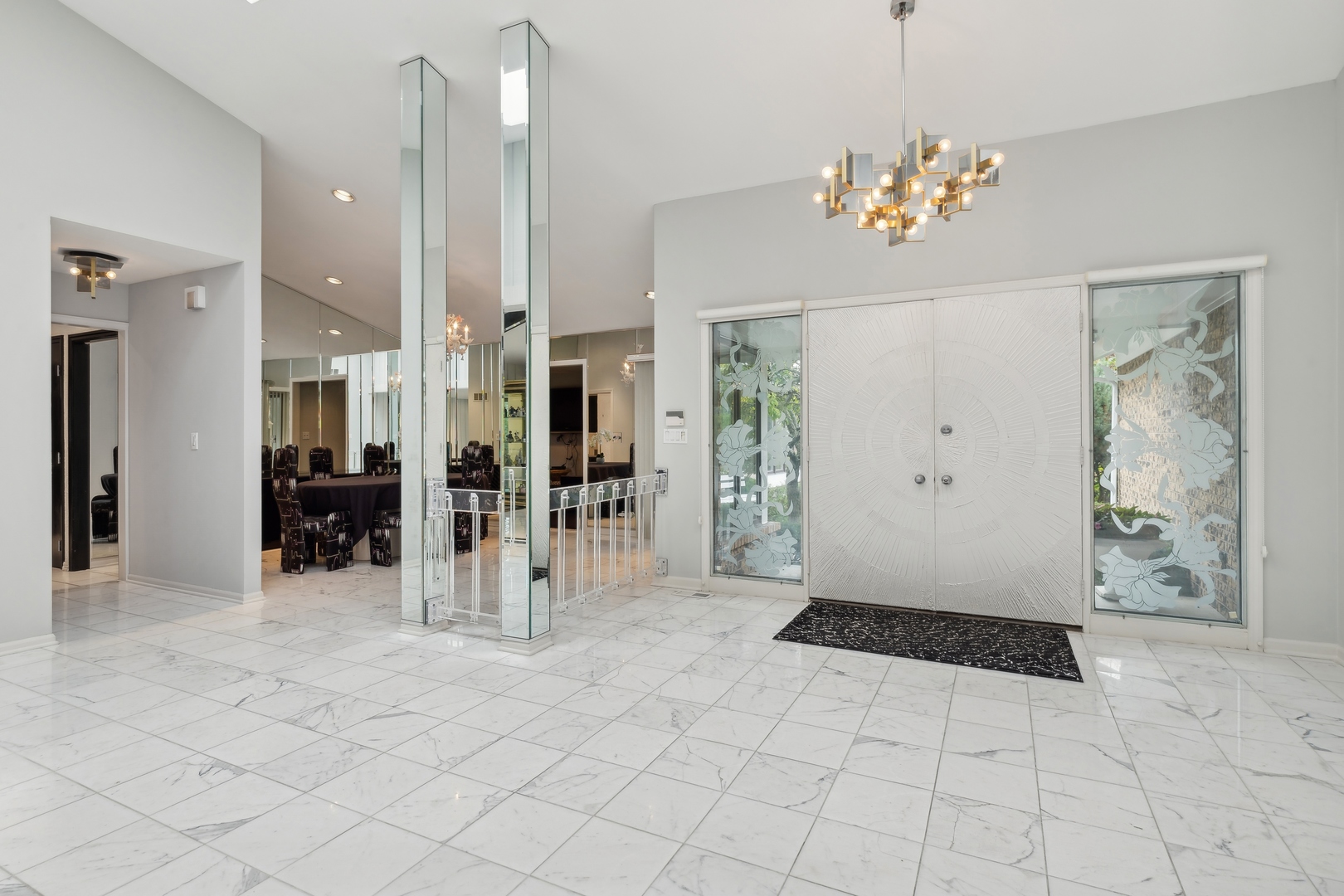 3652 Palm Canyon Drive