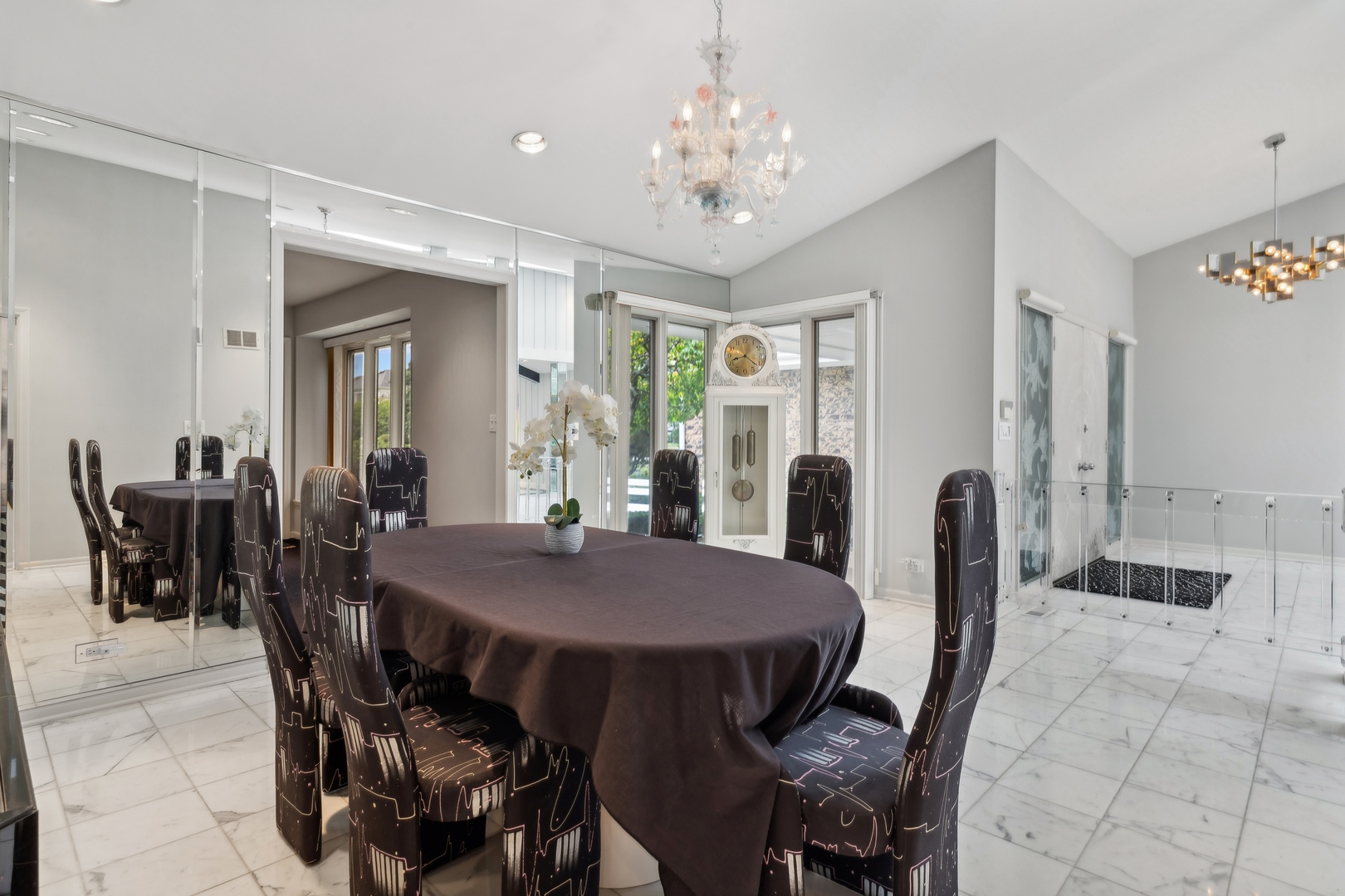 3652 Palm Canyon Drive