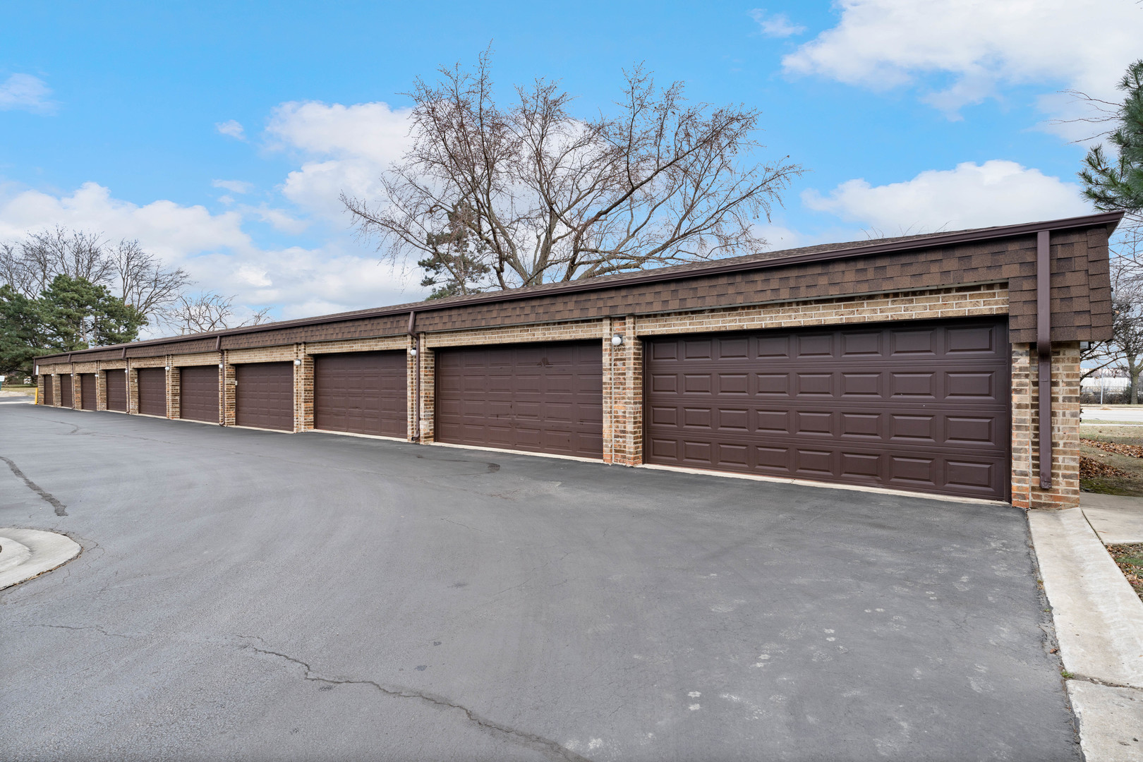 2005 Valencia Drive Unit: 200D