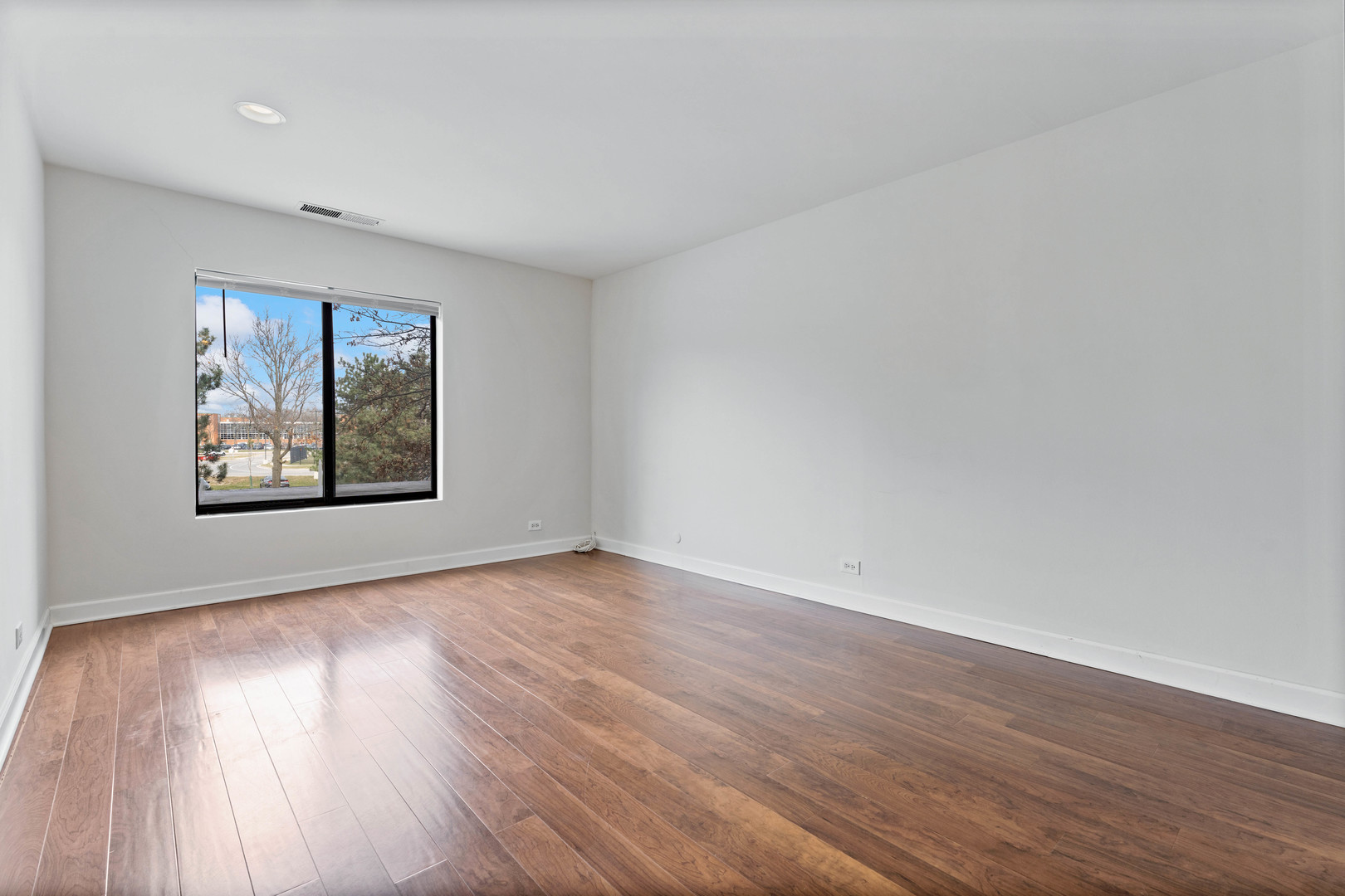 2005 Valencia Drive Unit: 200D