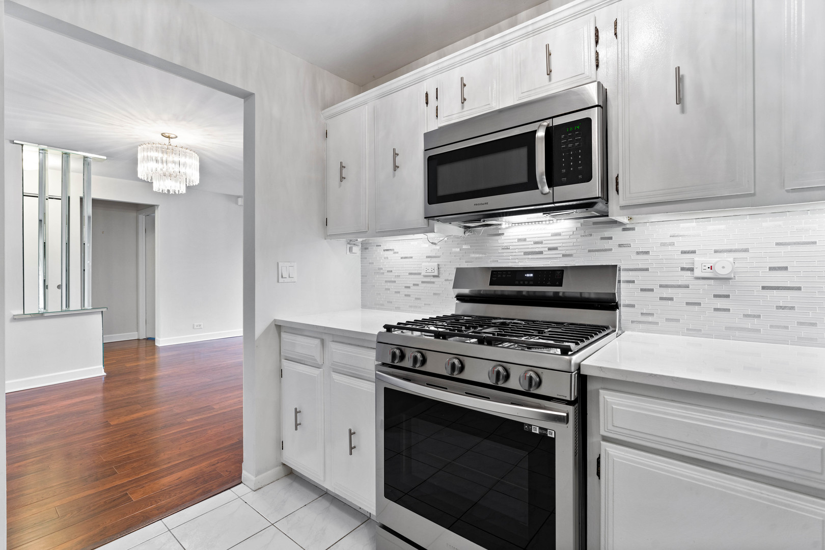 2005 Valencia Drive Unit: 200D