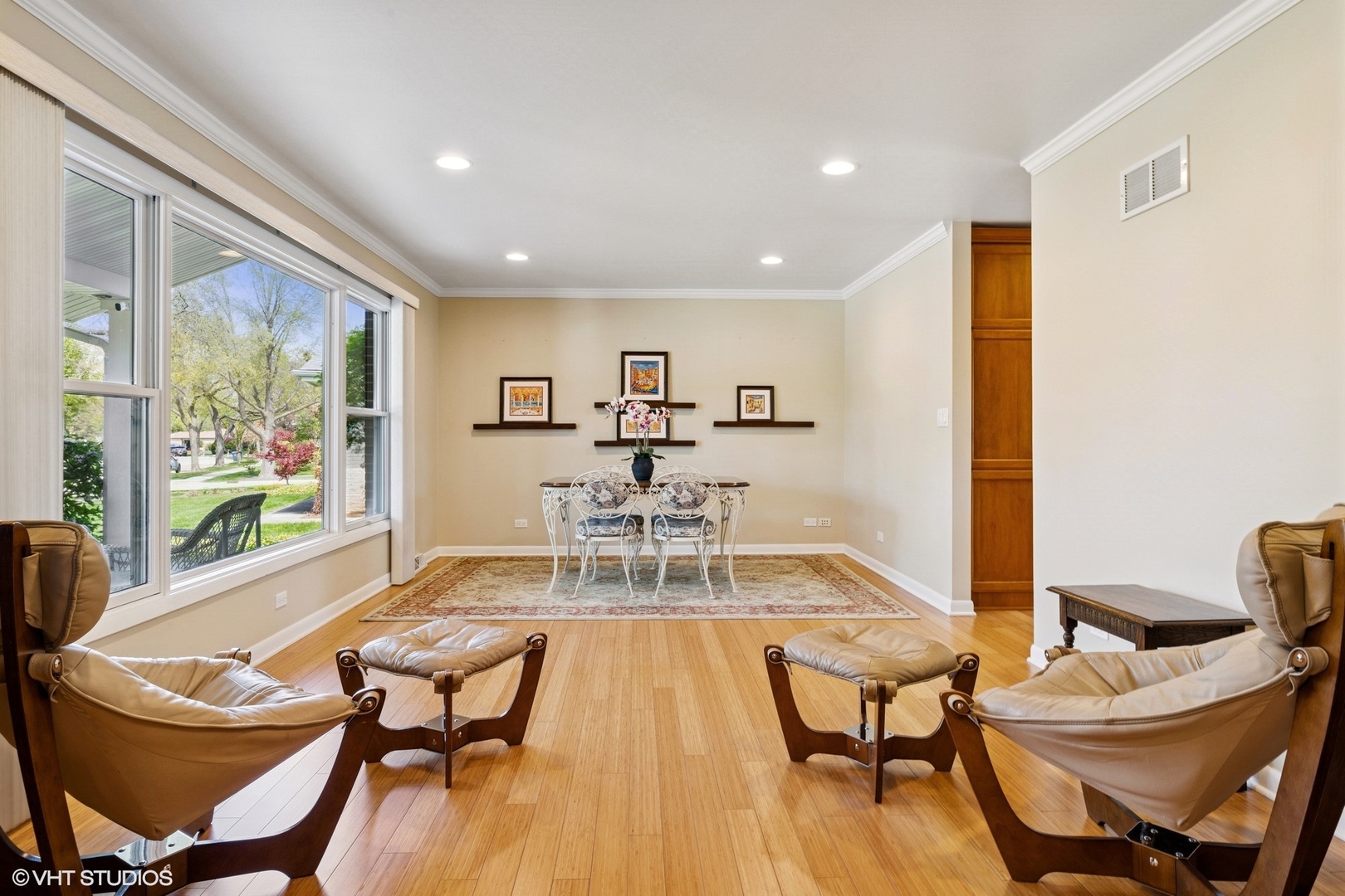 1831 Ellendale Drive