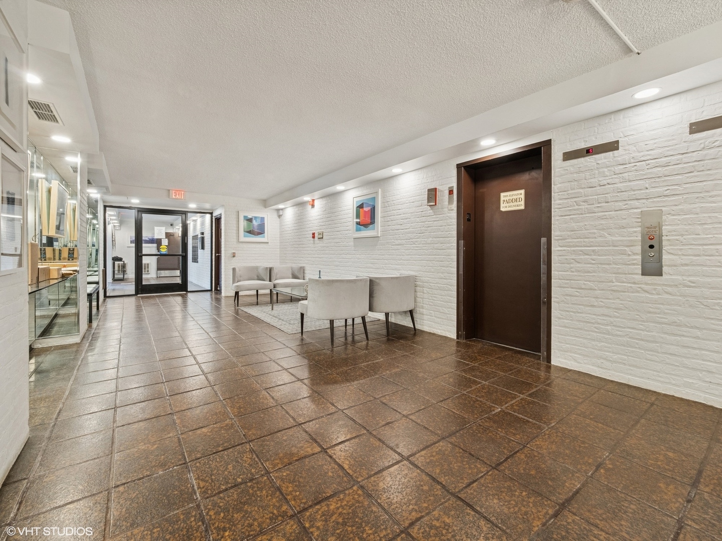 1671 Mission Hills Road Unit: 308