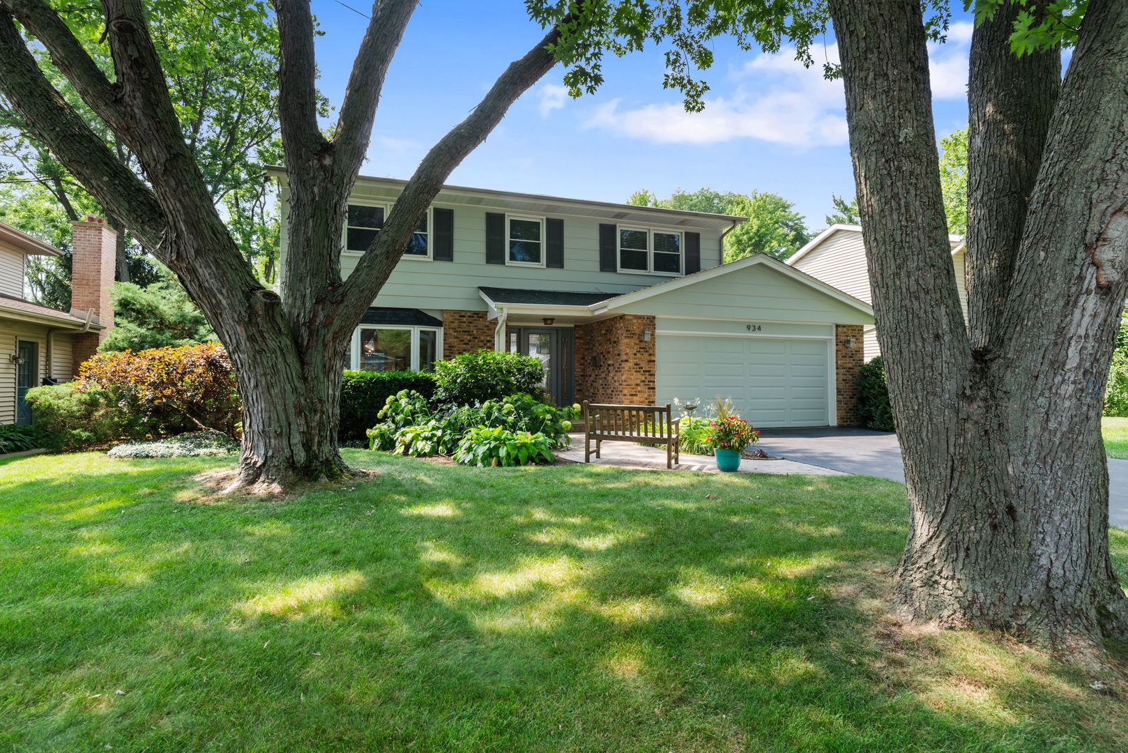 934 Wayne Avenue