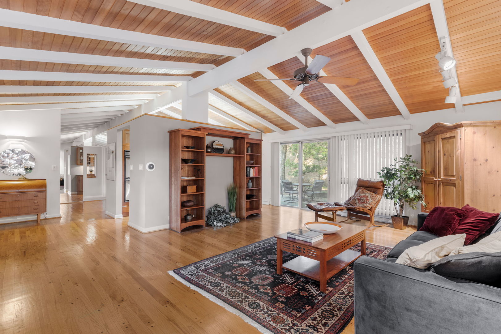 2626 Wilmette Avenue