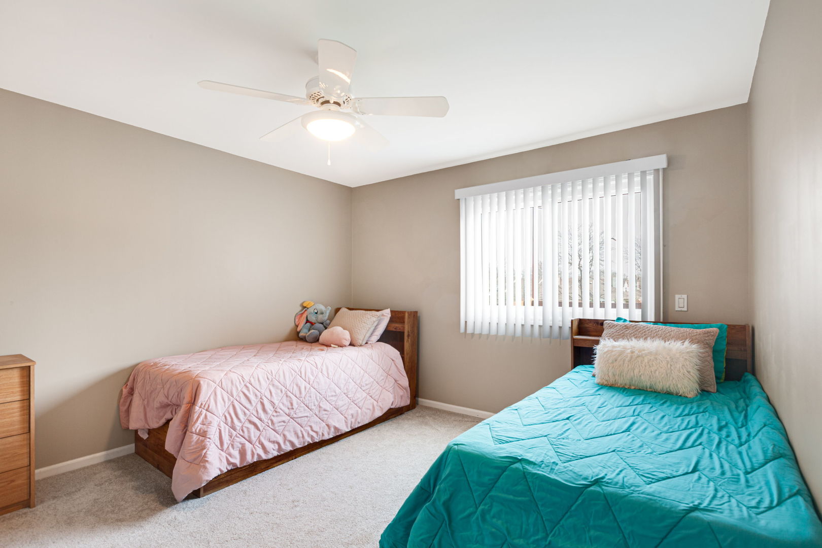 2212 Magnolia Court W