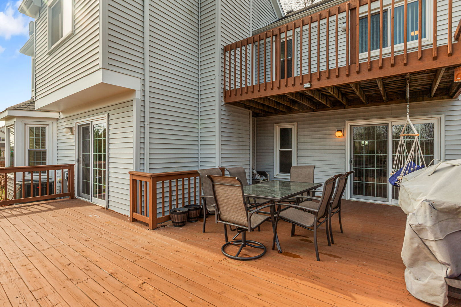 2212 Magnolia Court W