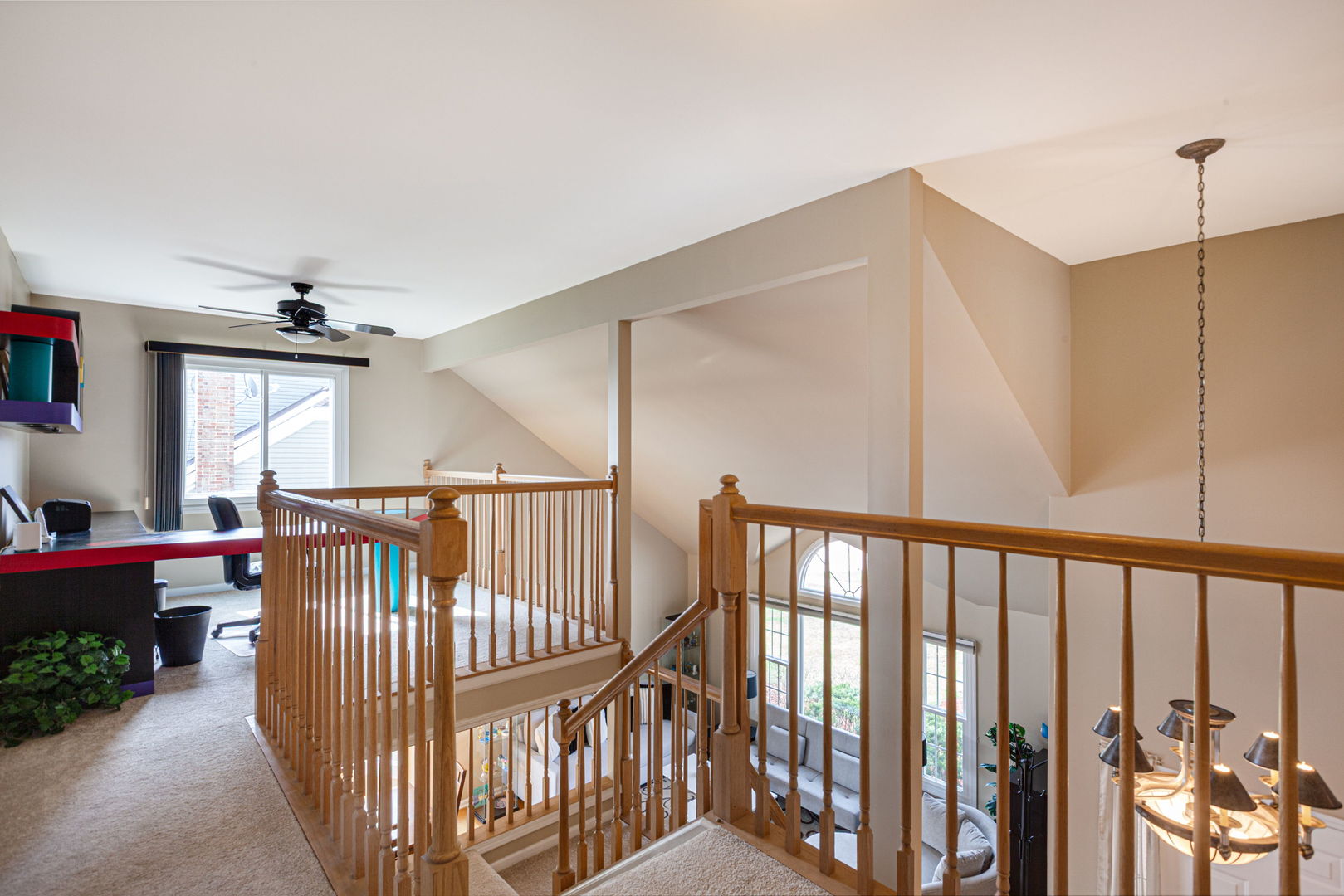 2212 Magnolia Court W