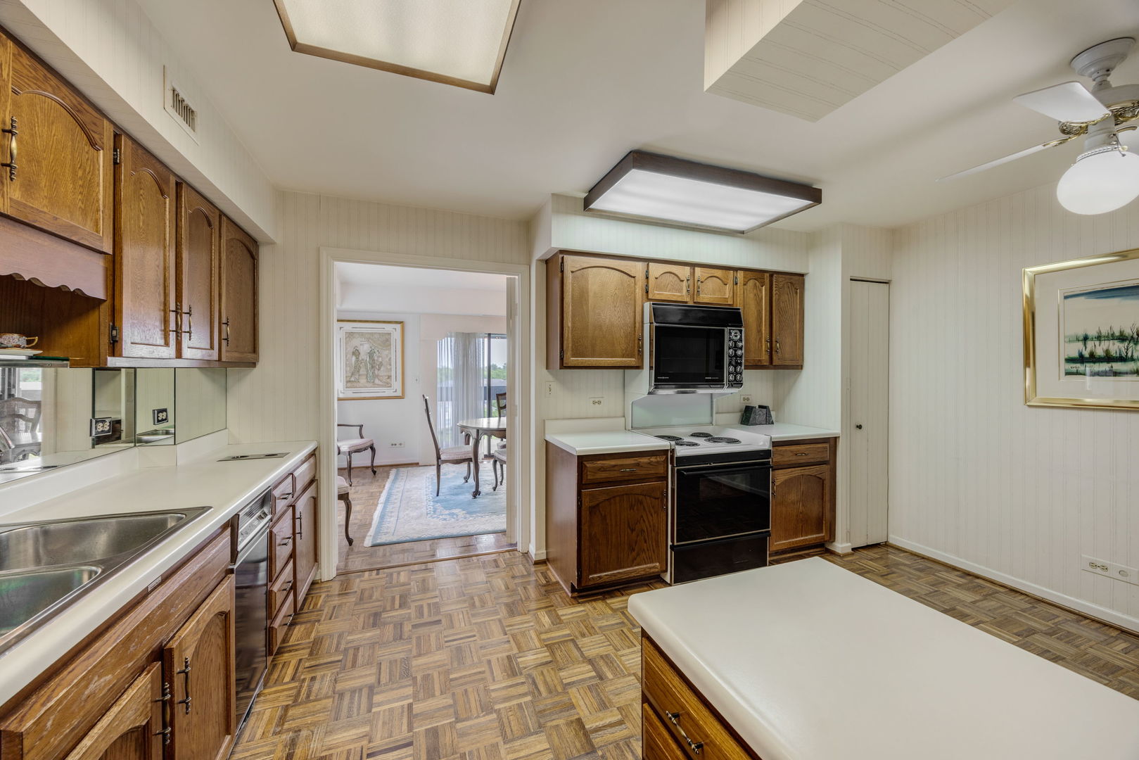 1671 Mission Hills Road Unit: 502