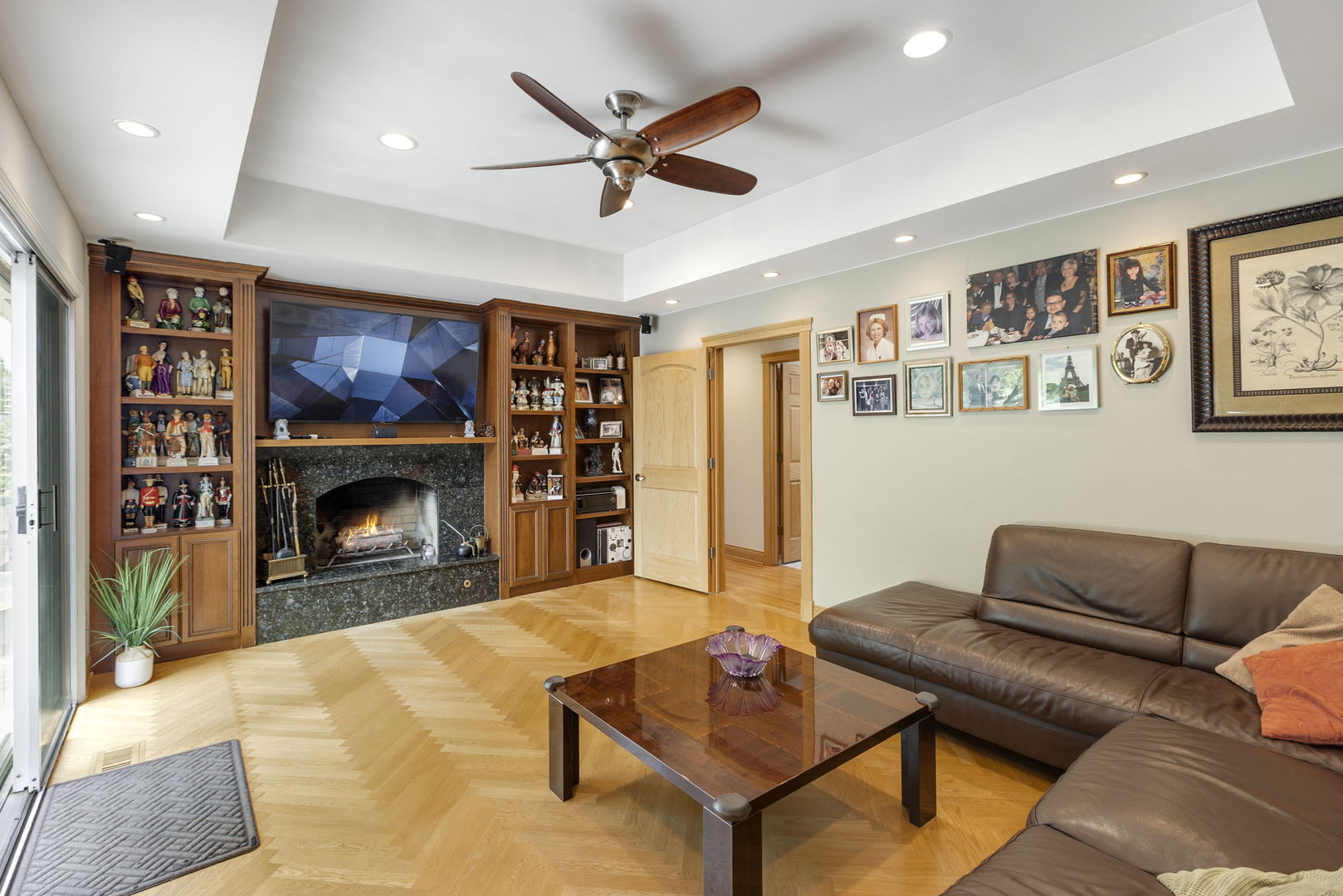730 Castlewood Lane