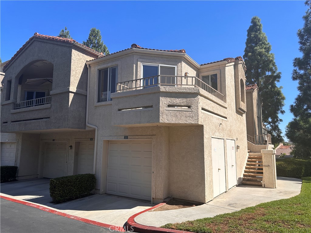 1005 Vista Del Cerro Drive 208