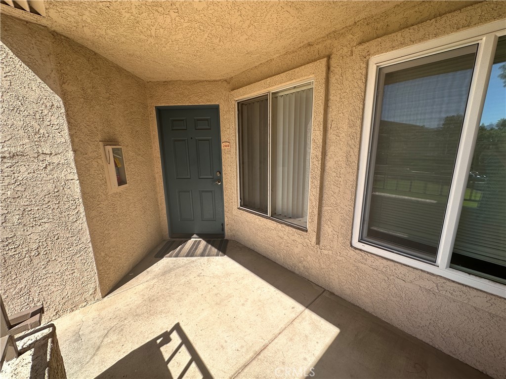 1005 Vista Del Cerro Drive 208