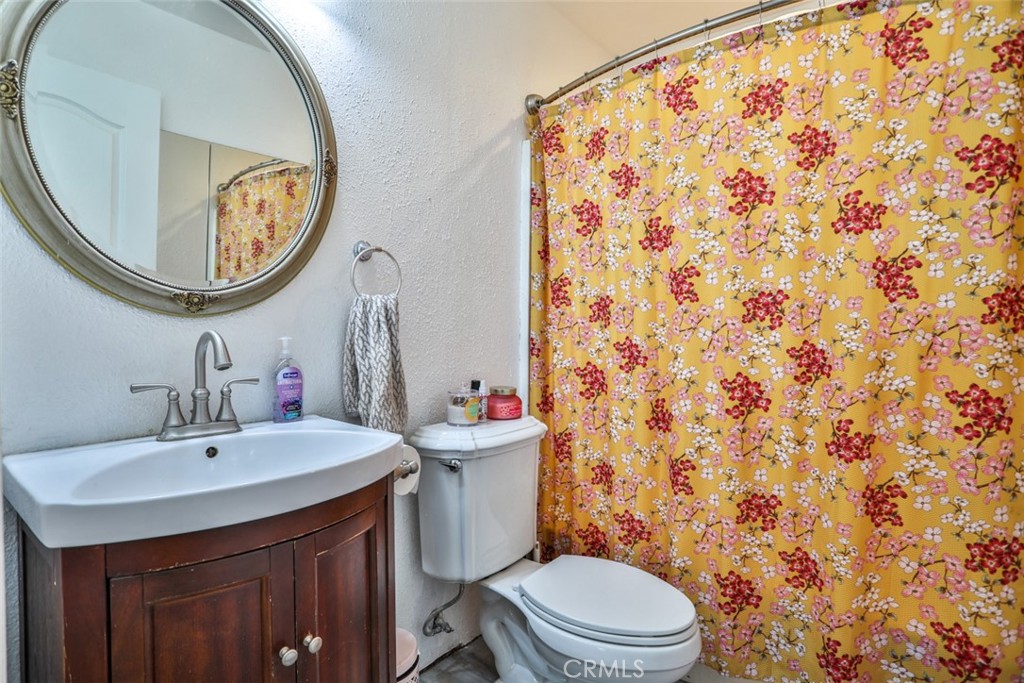 12312 Wintergreen Street