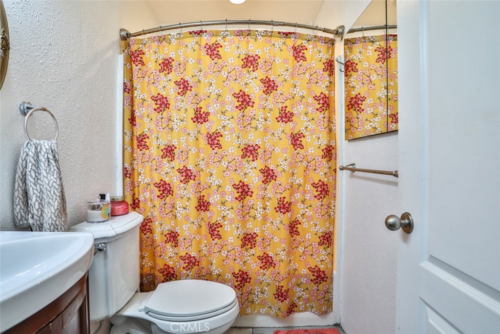 12312 Wintergreen Street