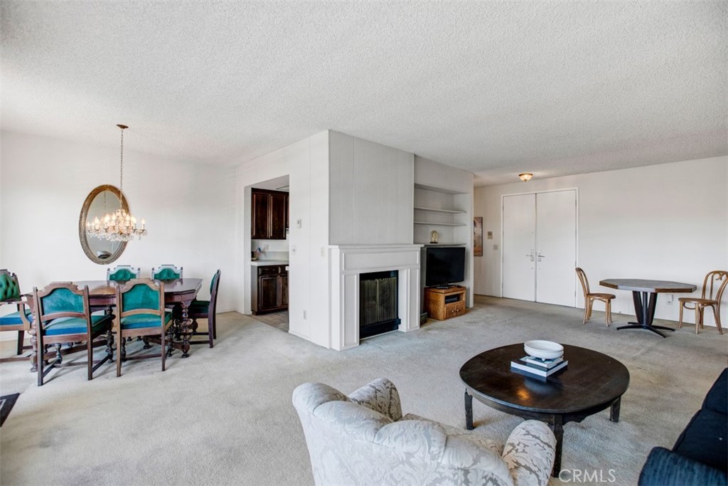 836 S Bundy Drive 408