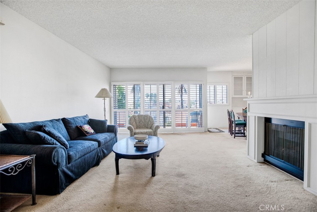 836 S Bundy Drive 408