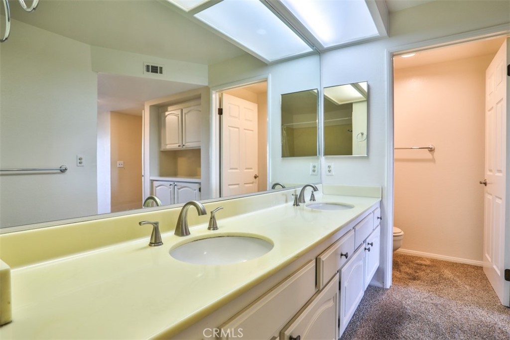 1071 Lakeview Terrace
