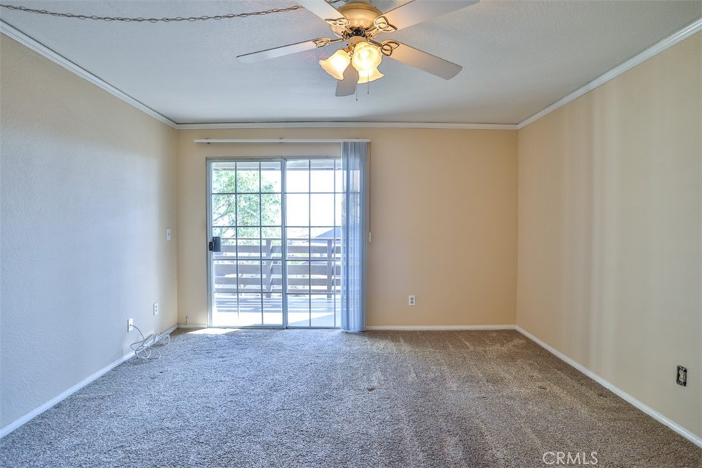 1071 Lakeview Terrace