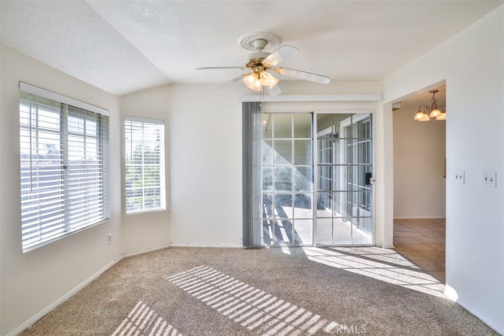 1071 Lakeview Terrace