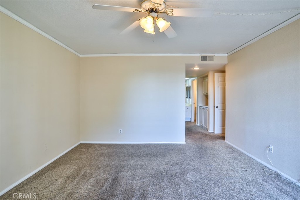 1071 Lakeview Terrace