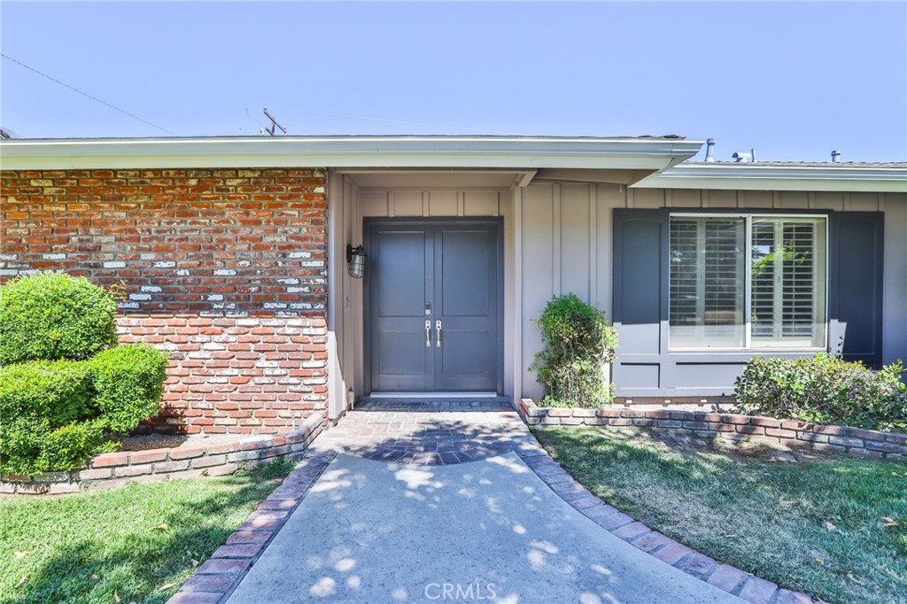 6439 Zircon Avenue