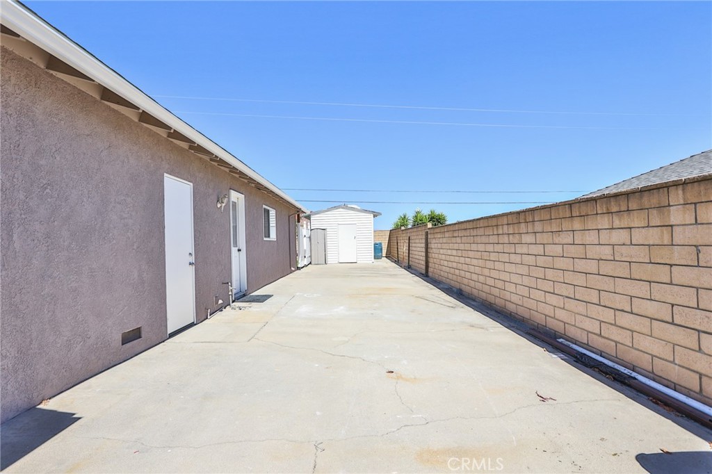 6439 Zircon Avenue