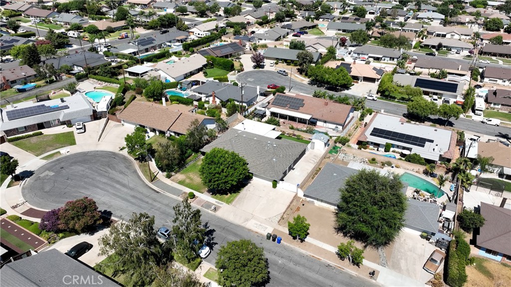 6439 Zircon Avenue