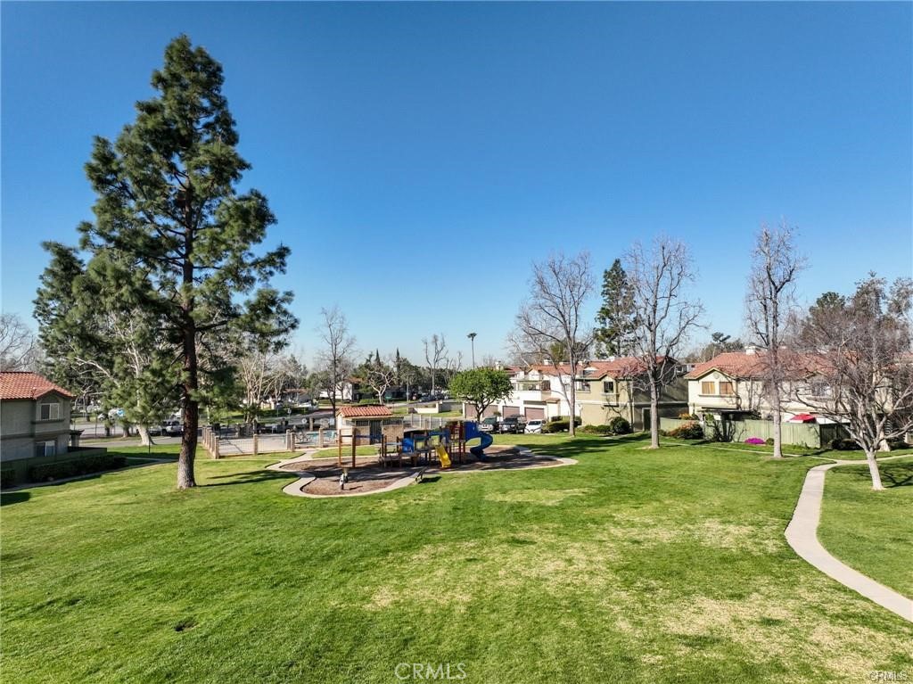 8426 Western Trail Place E
