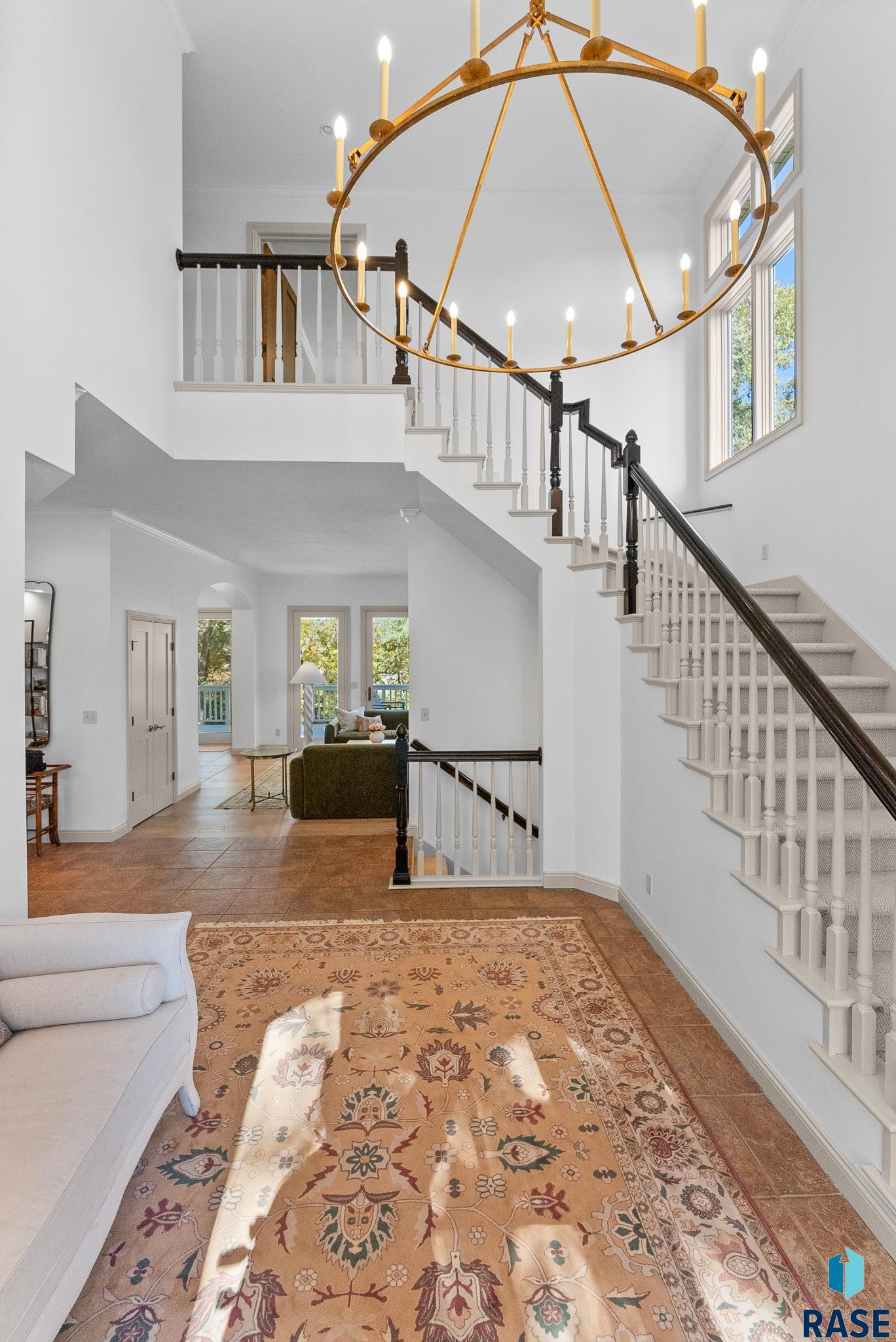 2608 E Old Orchard Trl