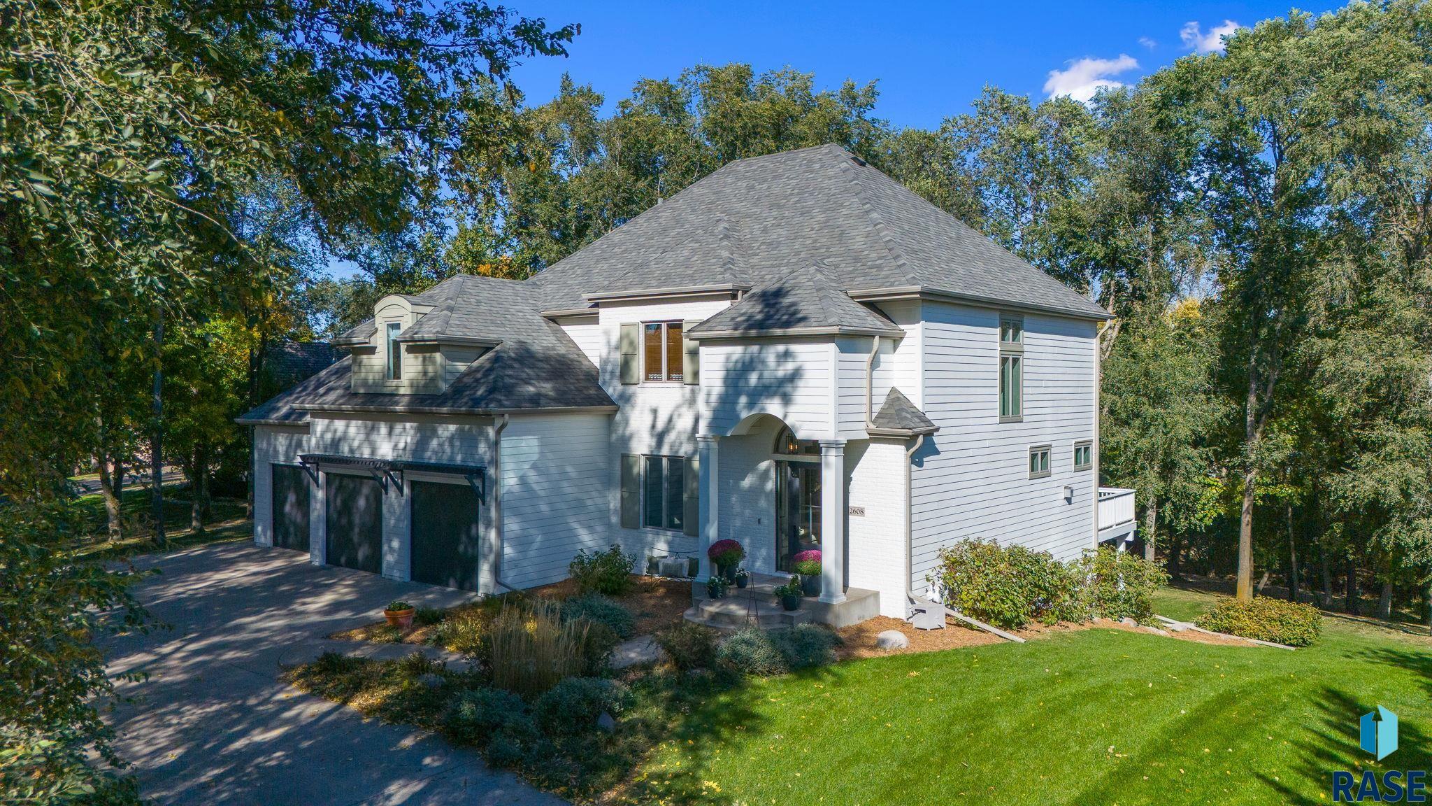 2608 E Old Orchard Trl