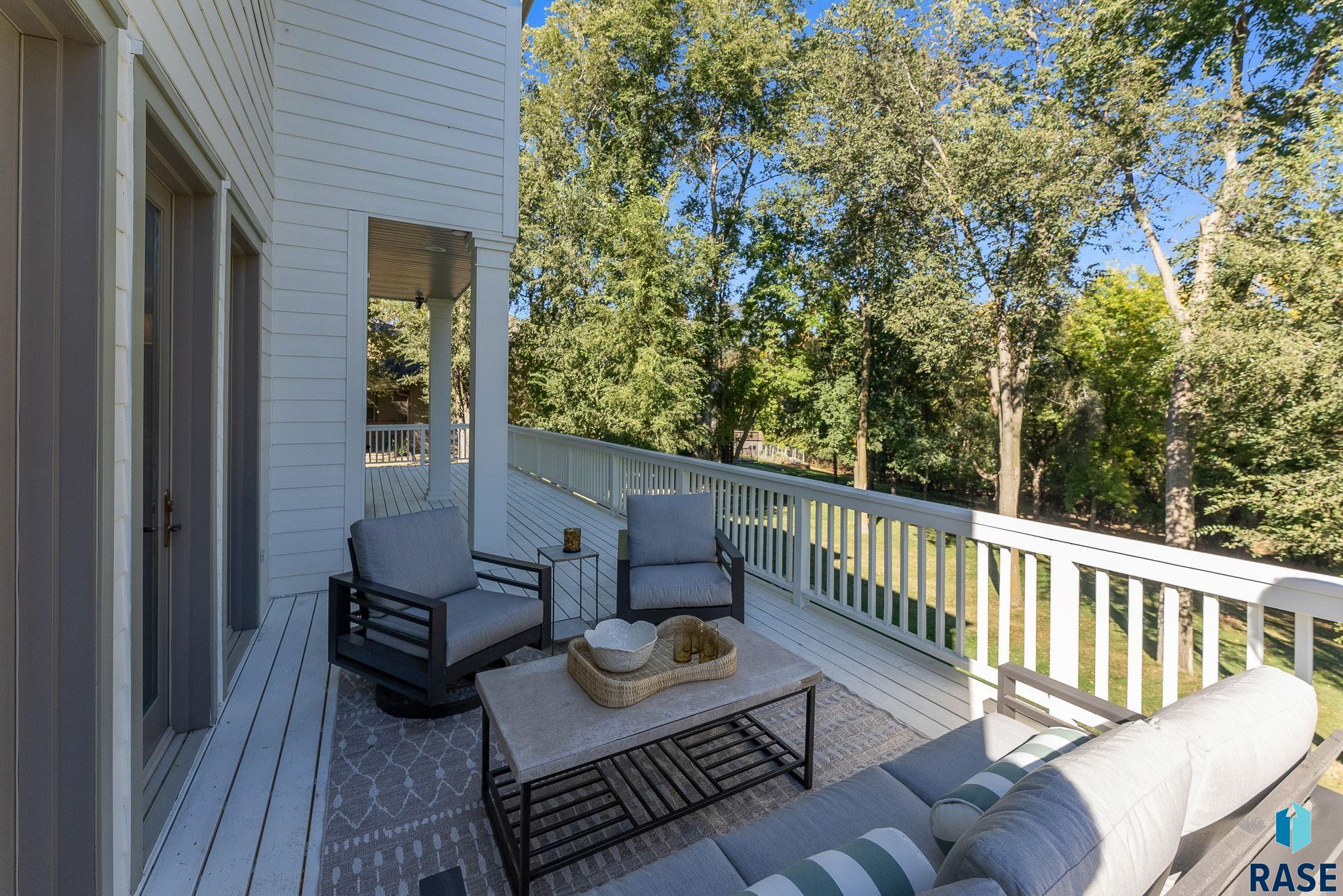 2608 E Old Orchard Trl