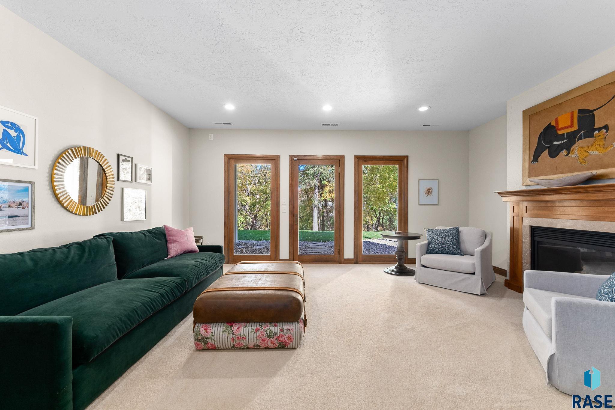 2608 E Old Orchard Trl