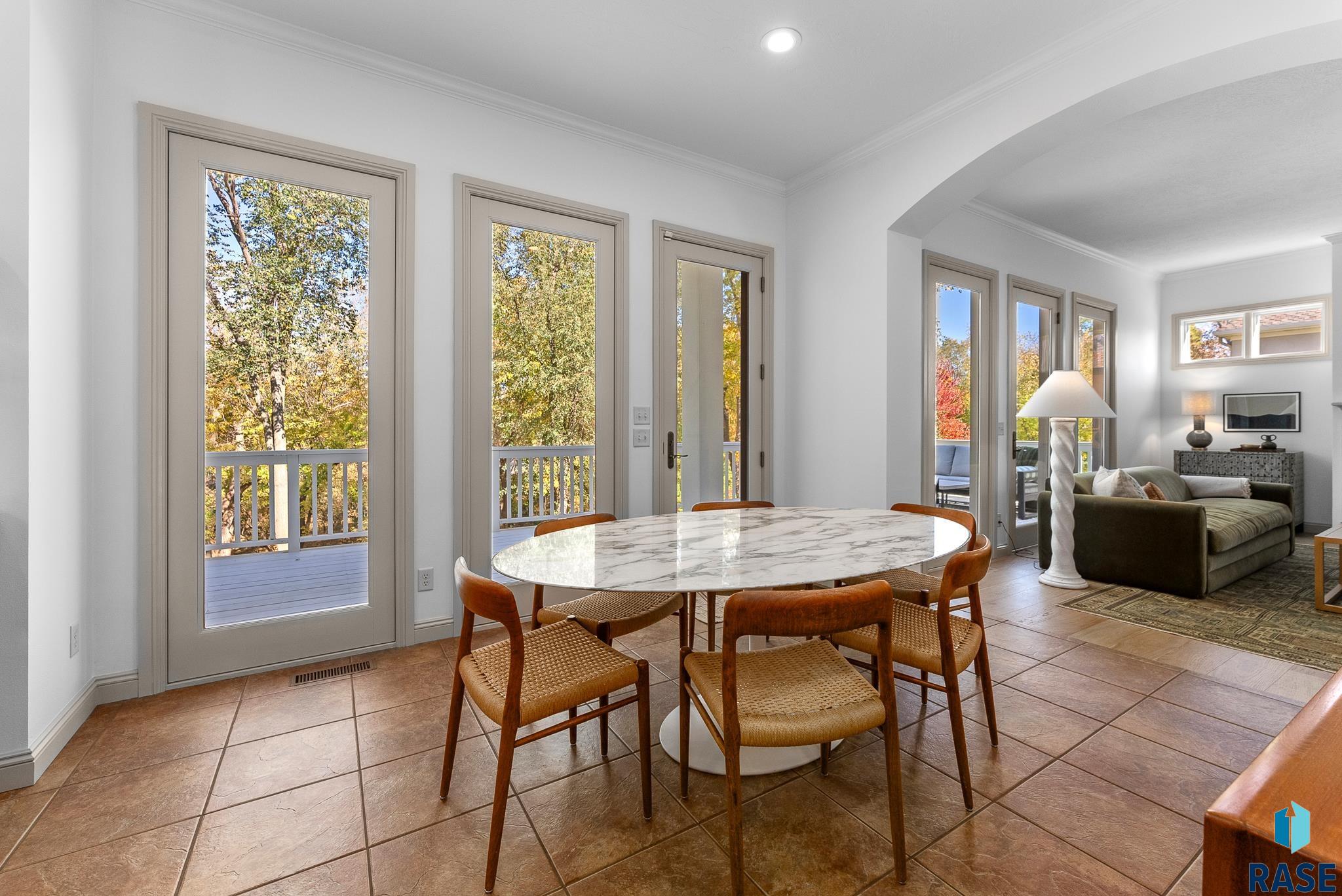 2608 E Old Orchard Trl