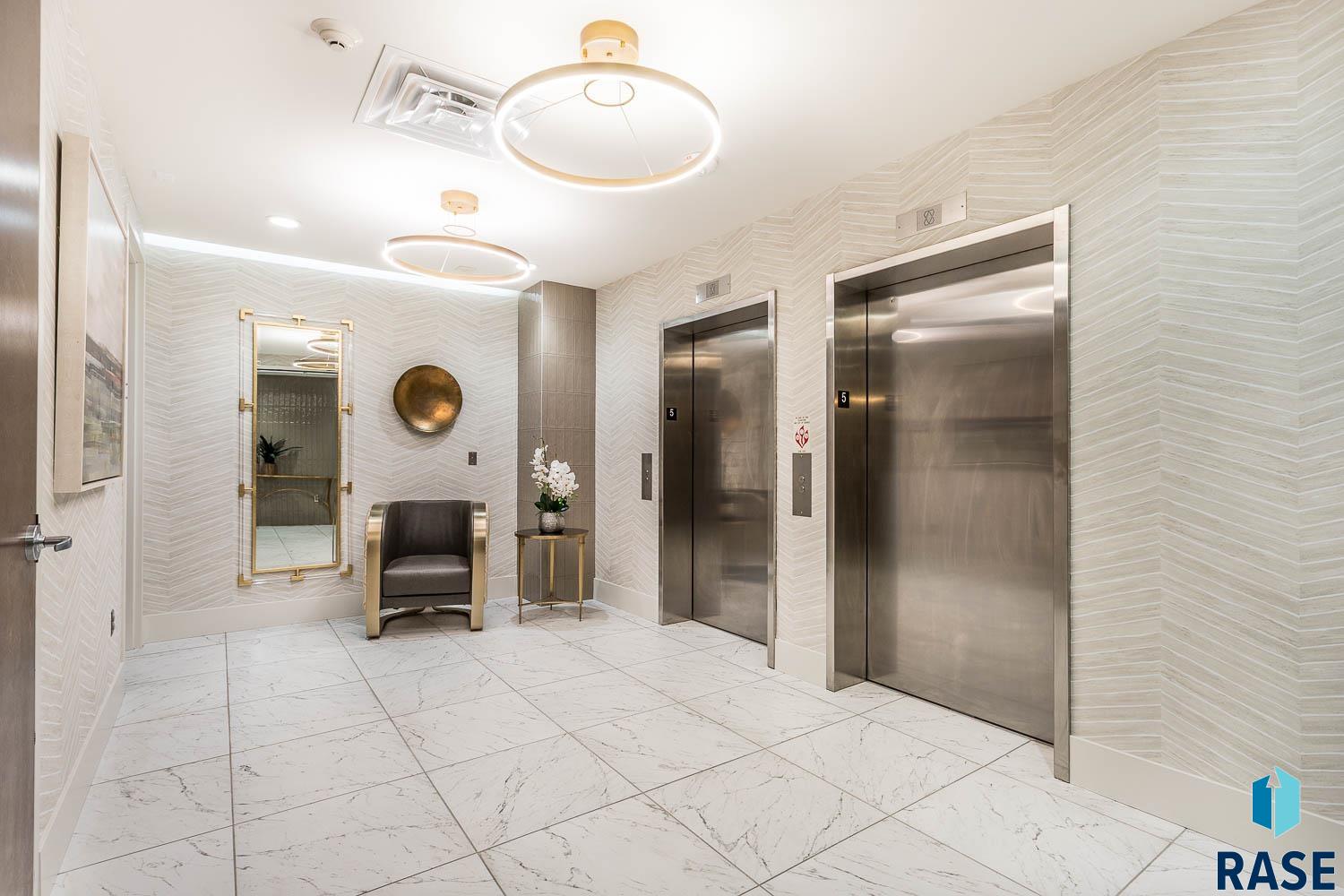 350 S Main Ave Unit: 506