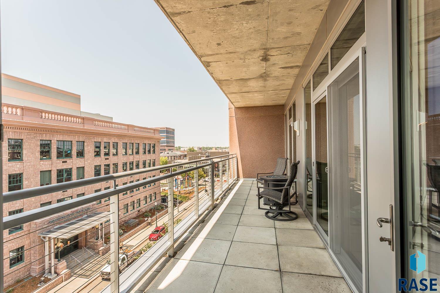 350 S Main Ave Unit: 506