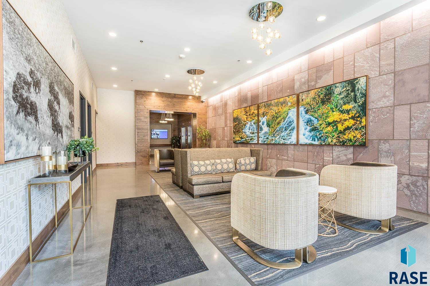 350 S Main Ave Unit: 506
