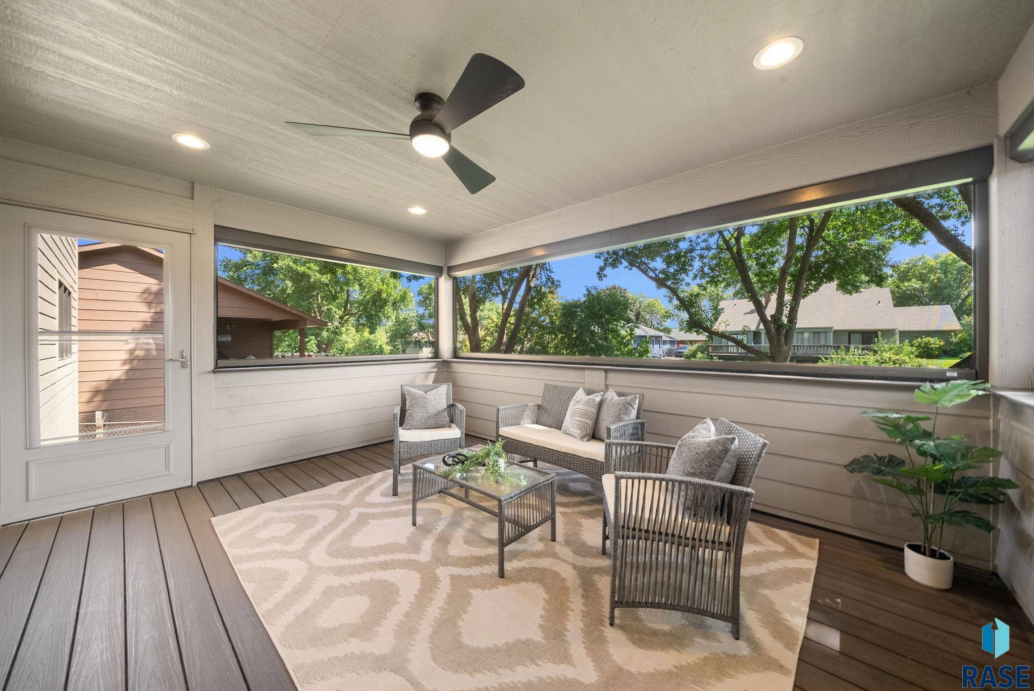 4704 S Pasque Cir