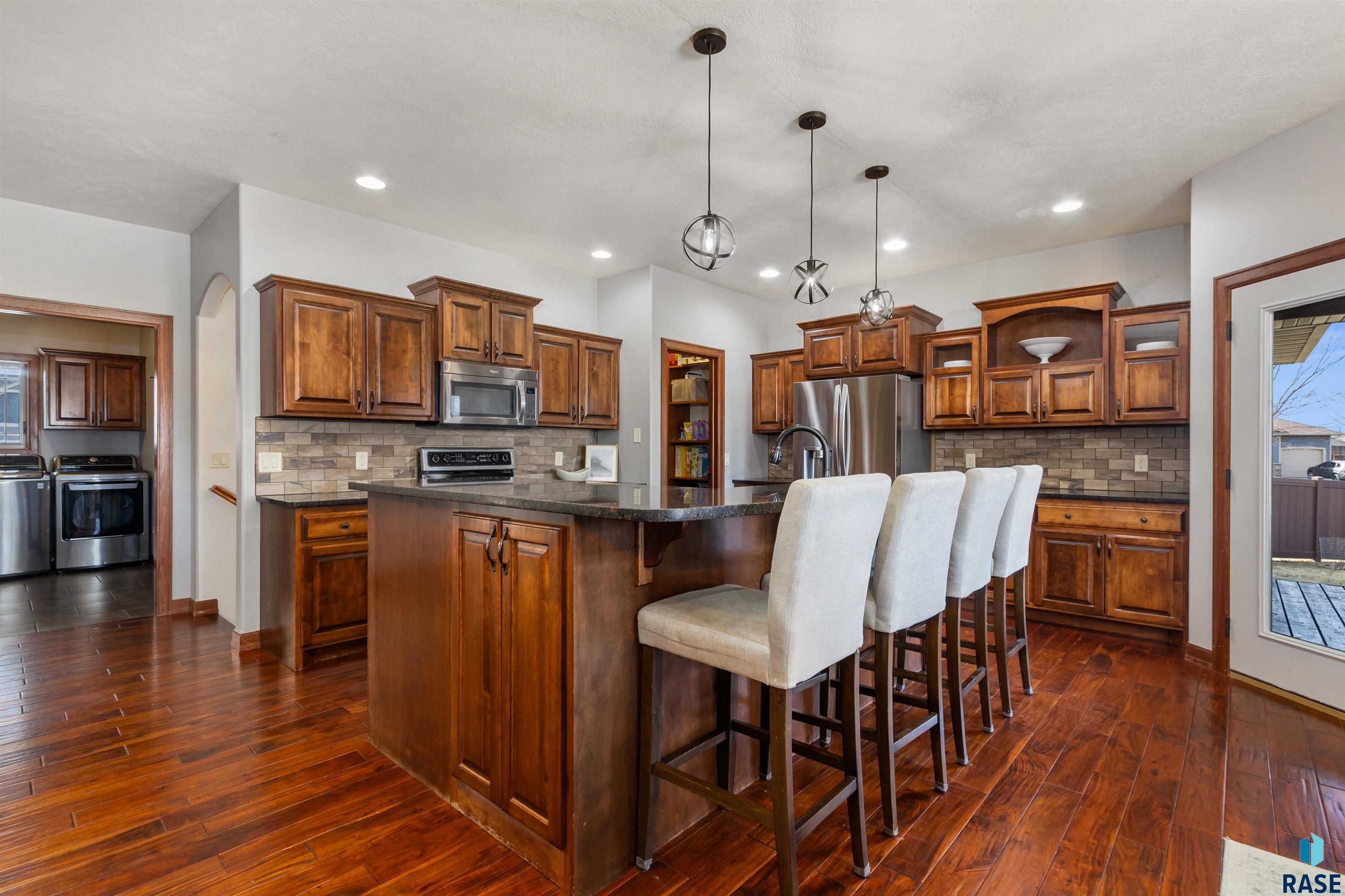 2029 S Abbeystone Ct