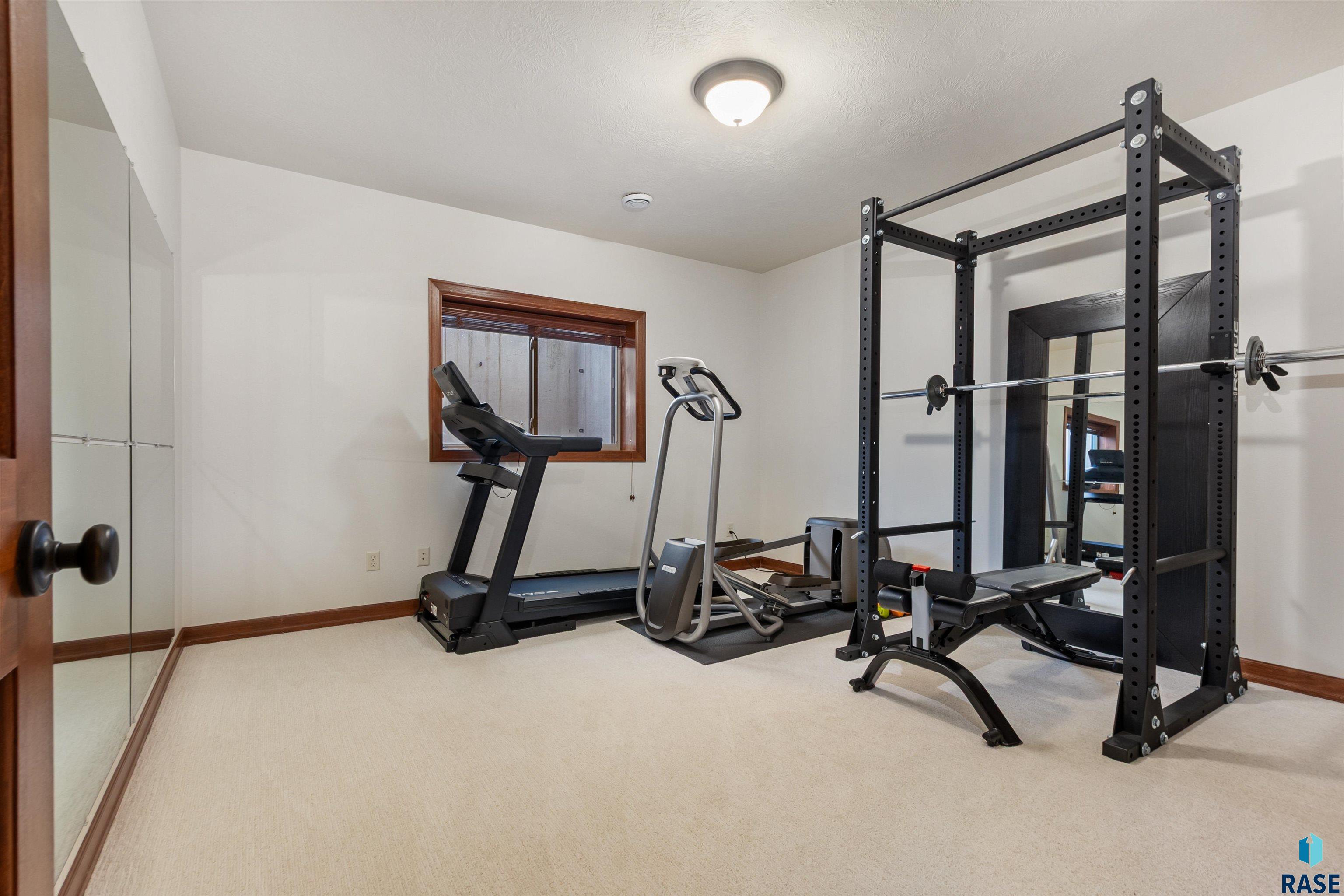 2029 S Abbeystone Ct