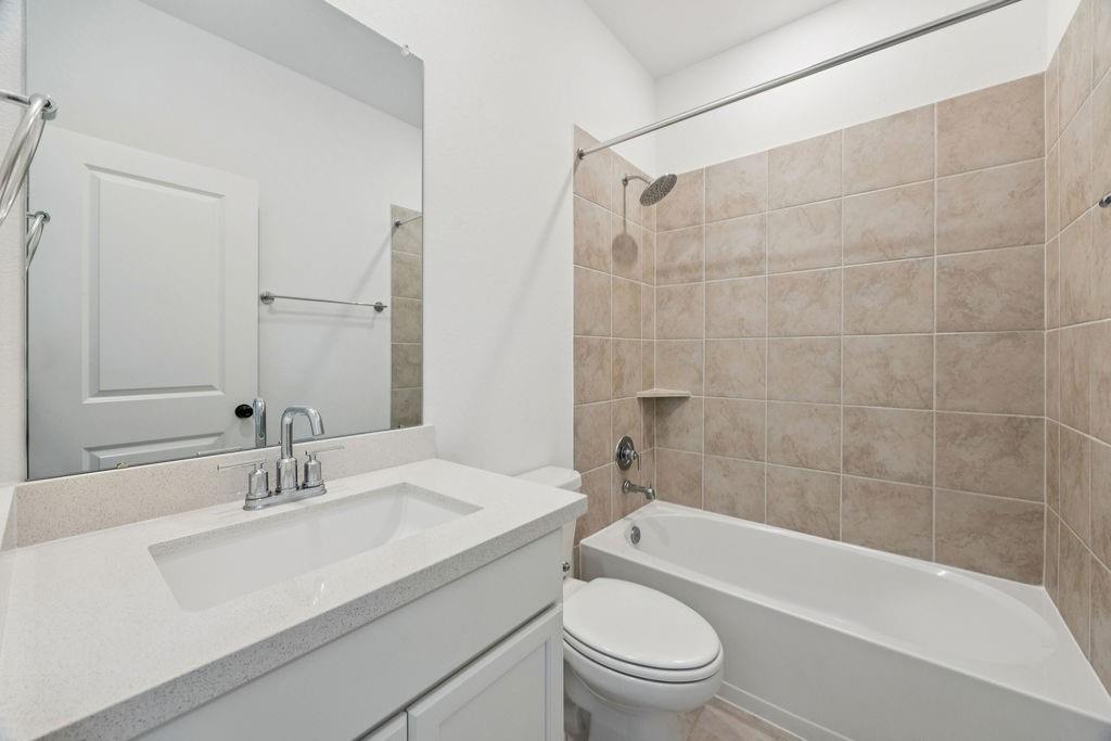 8922 Riverton Ridge Road