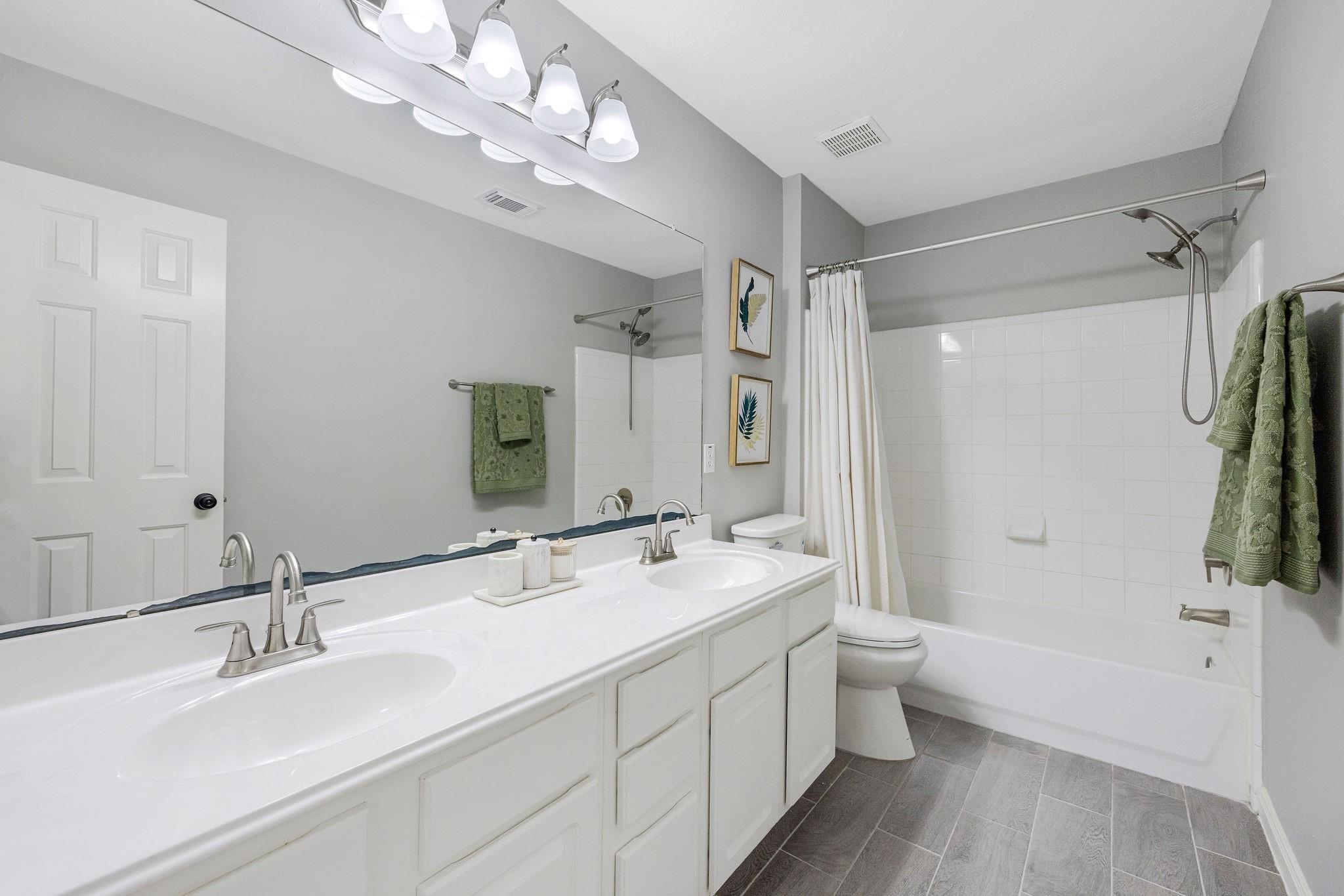 15406 Cumberland Oak Way