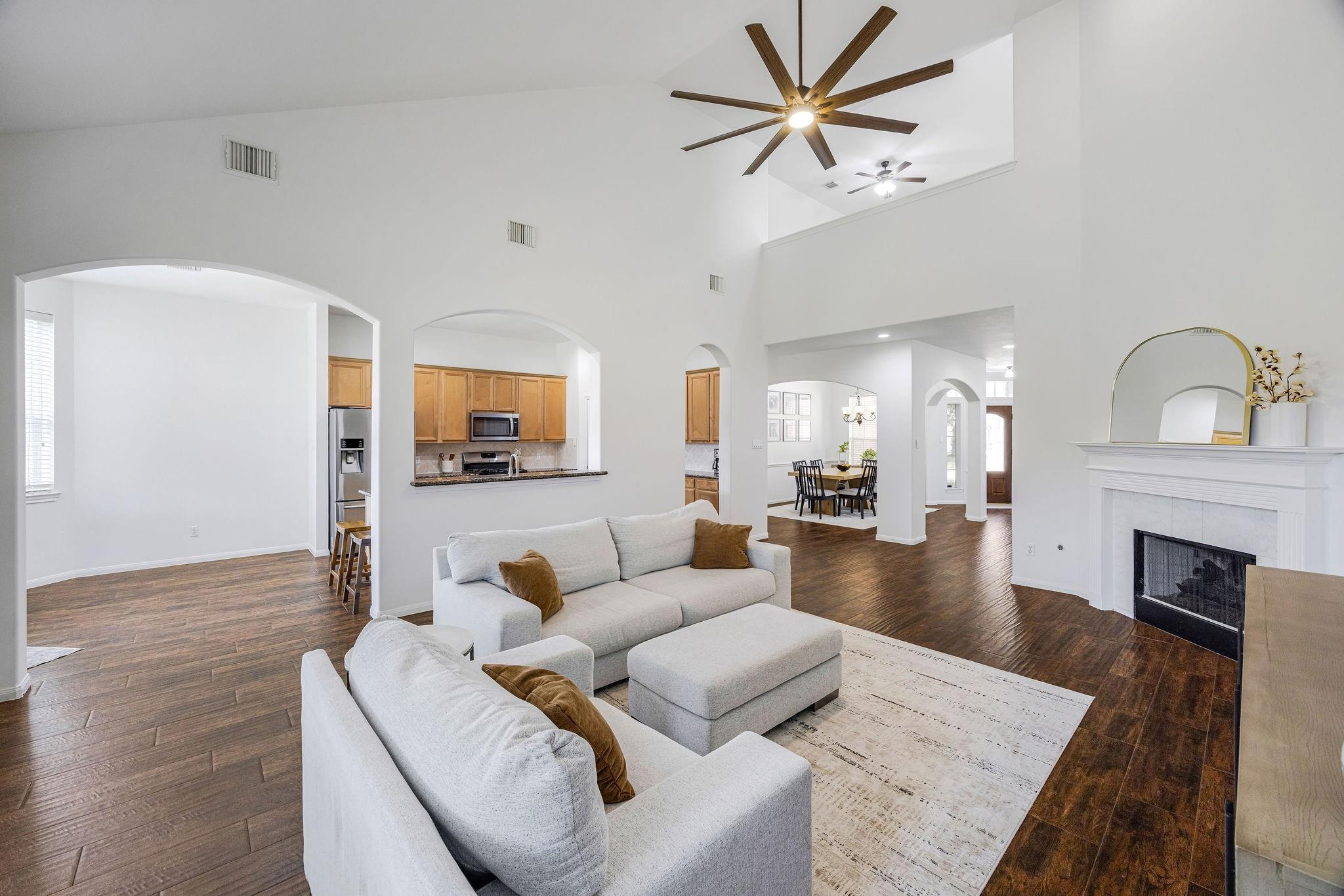 15406 Cumberland Oak Way