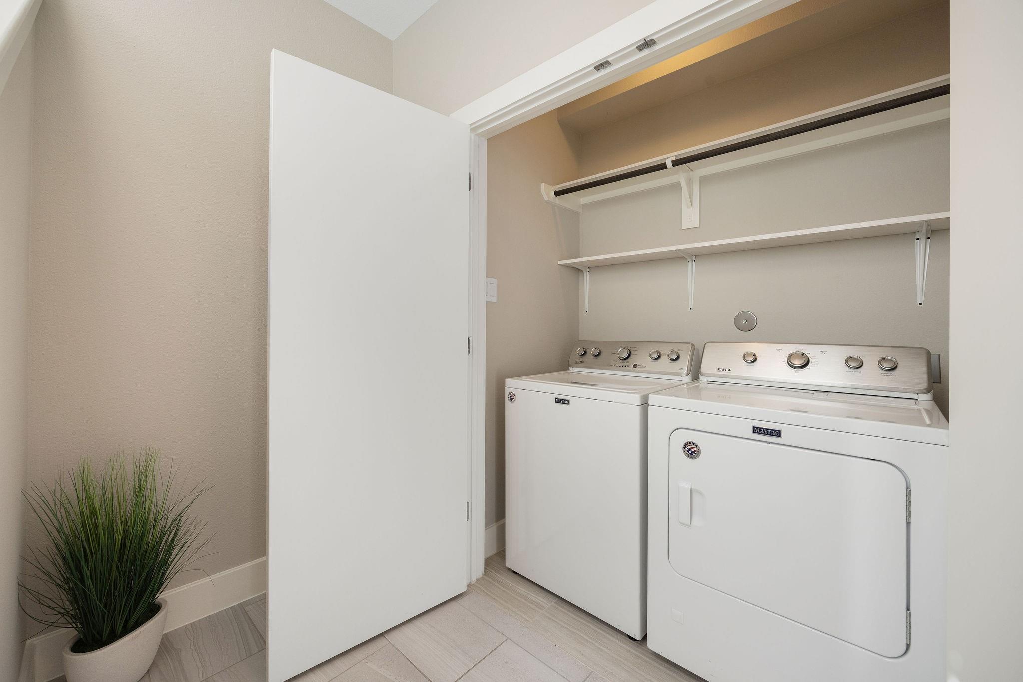 4450 W Tidwell Road # I